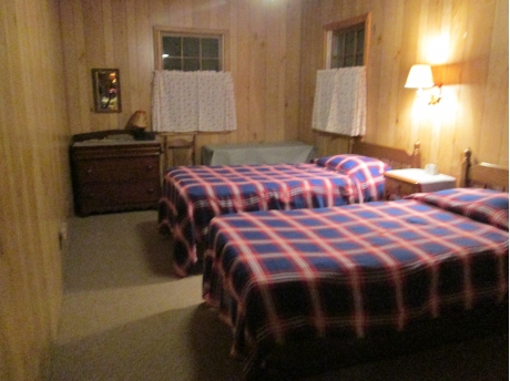 Middle Bed Room