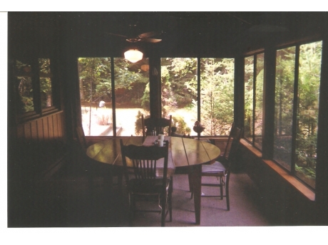 Screened Porch with round table